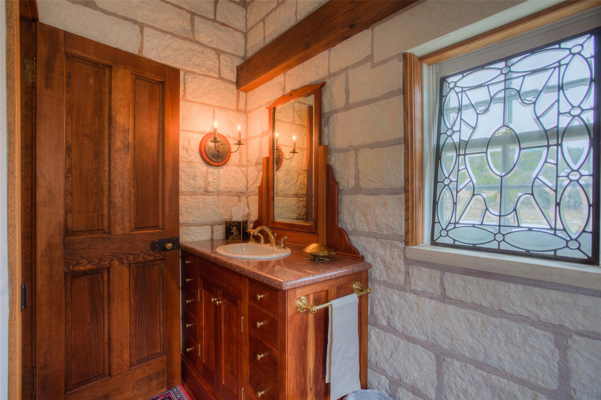 3777 Middle Creek Road Blanco TX 78606