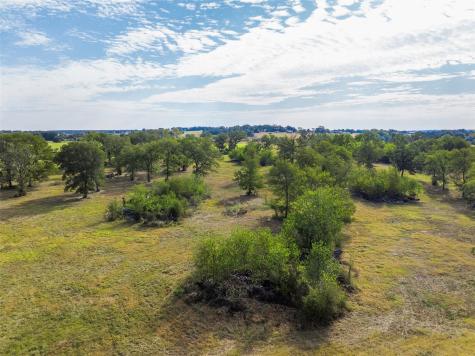 1463 Cr 324 Lincoln TX 78948