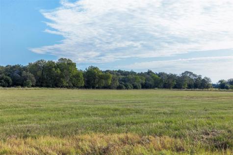 1463 Cr 324 Lincoln TX 78948
