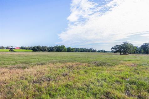 1463 Cr 324 Lincoln TX 78948