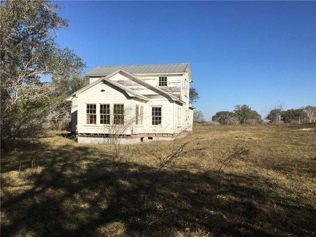 1342 Cr 358 Road Gonzales TX 77984