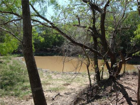 1342 Cr 358 Road Gonzales TX 77984