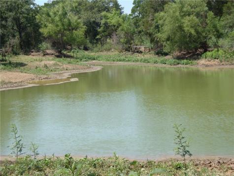 1342 Cr 358 Road Gonzales TX 77984