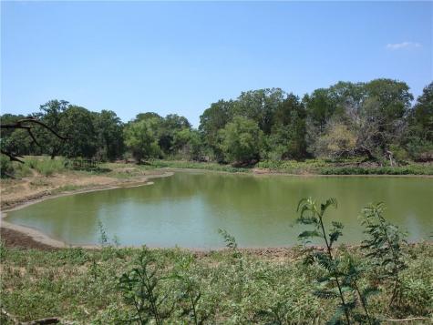 1342 Cr 358 Road Gonzales TX 77984