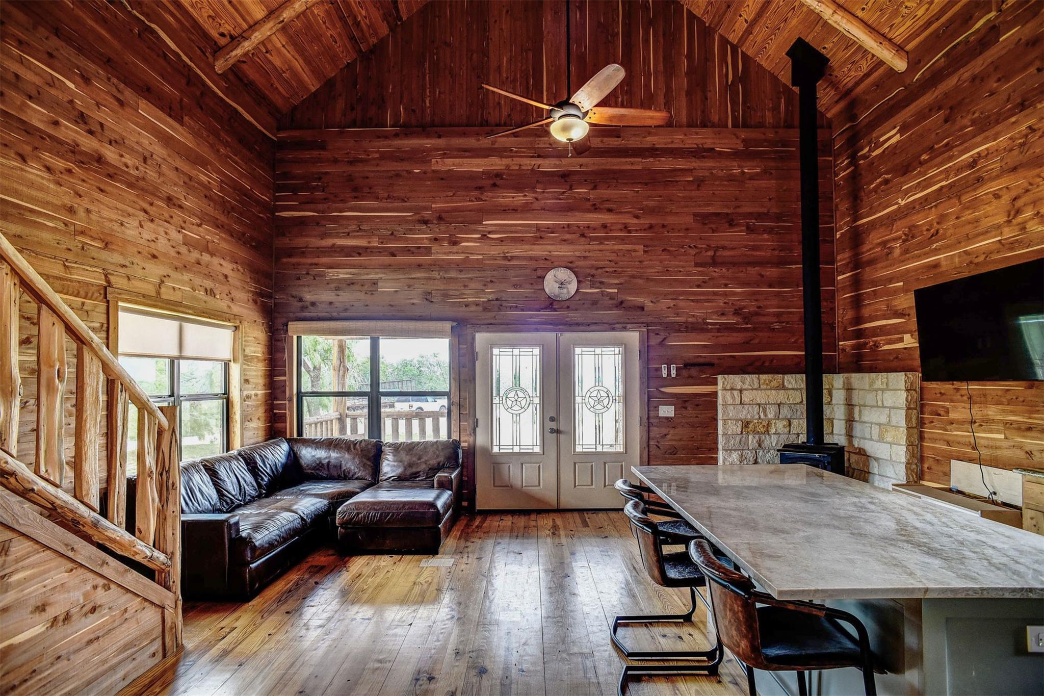 323 Cr 446 Gonzales TX 78629