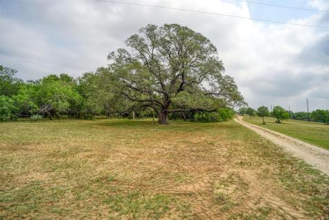 323 Cr 446 Gonzales TX 78629