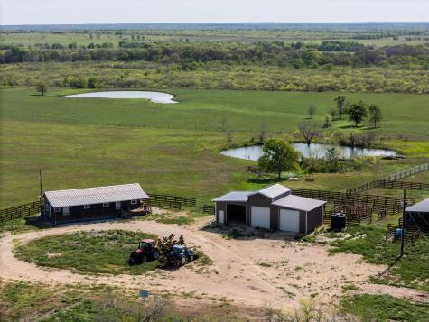 62 County Road 448 Waelder TX 78959