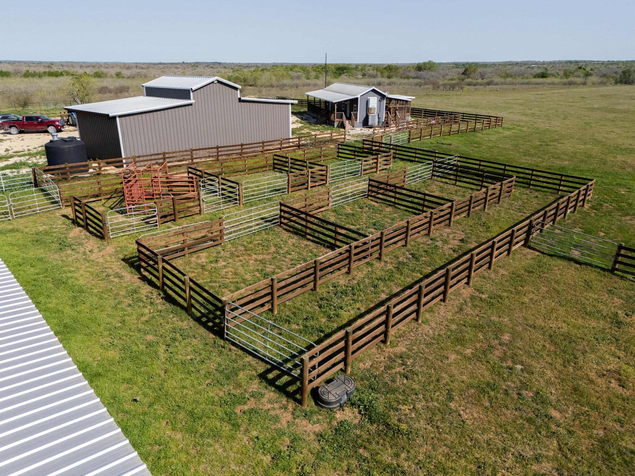 62 County Road 448 Waelder TX 78959