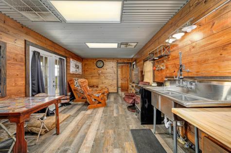 62 County Road 448 Waelder TX 78959