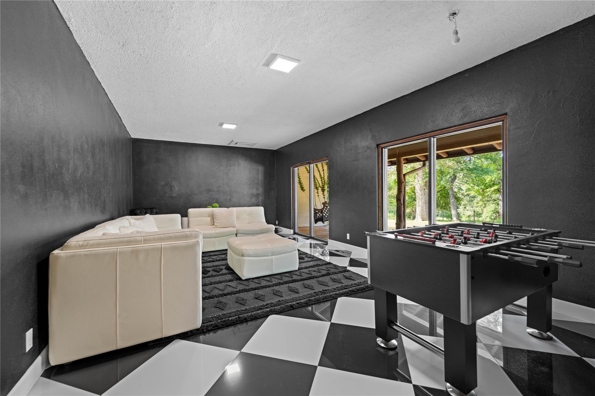 1577 County Road 431 Tennessee Colony TX 75861