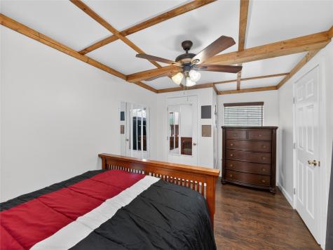 279 Highline Drive Bastrop TX 78602