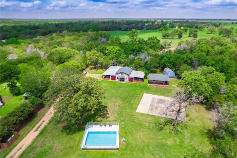 279 Highline Drive Bastrop TX 78602
