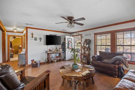 641 Patterson Creek Road Leakey TX 78873