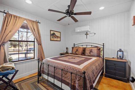 641 Patterson Creek Road Leakey TX 78873