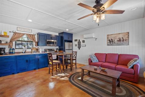 641 Patterson Creek Road Leakey TX 78873
