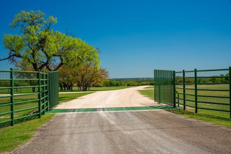4503 Fm 1715 Lampasas TX 76550