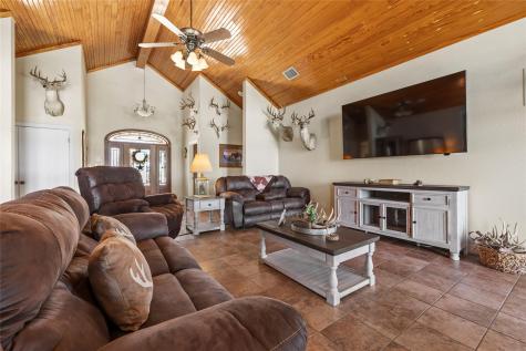4503 Fm 1715 Lampasas TX 76550