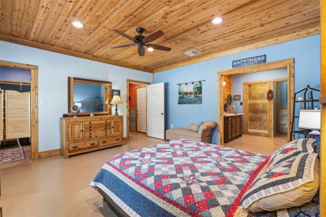 10996 Cr 311 Rockdale TX 76567