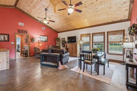 10996 Cr 311 Rockdale TX 76567