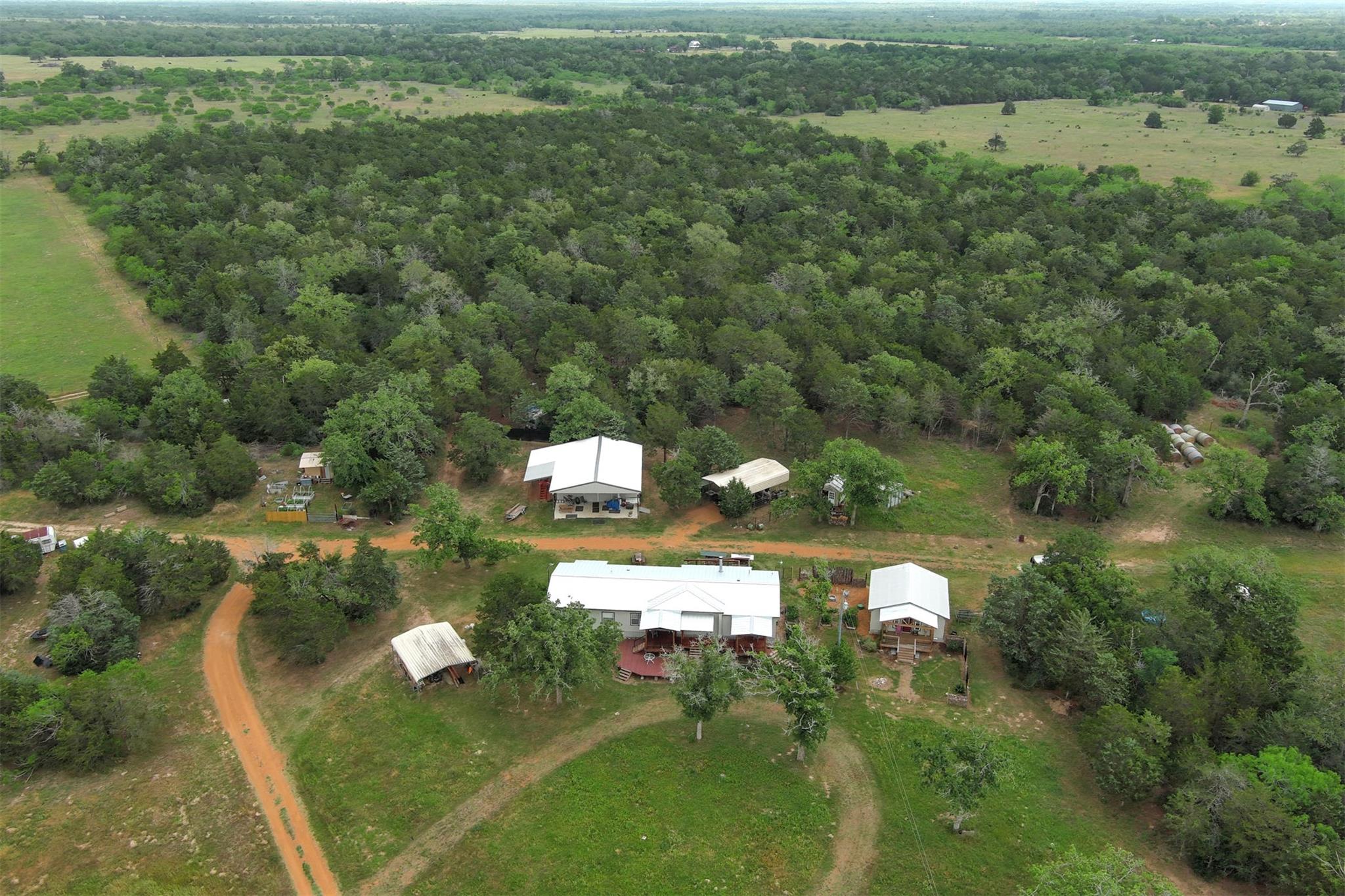 13831 Tx-95 Highway Flatonia TX 78941