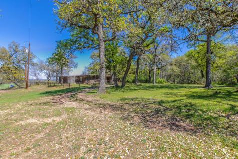 1500 County Road 405 Buckholts TX 76518