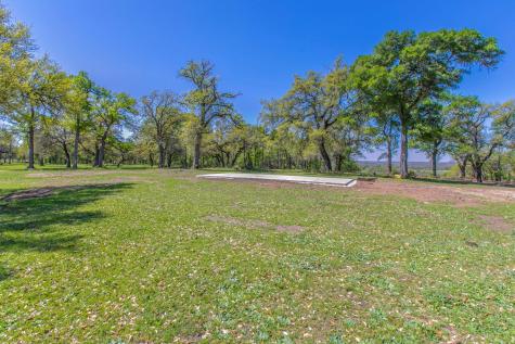 1500 County Road 405 Buckholts TX 76518