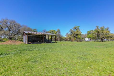 1500 County Road 405 Buckholts TX 76518