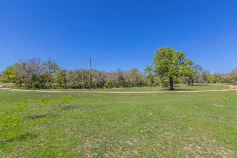 1500 County Road 405 Buckholts TX 76518