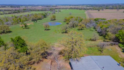 1500 County Road 405 Buckholts TX 76518
