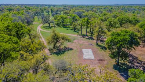 1500 County Road 405 Buckholts TX 76518