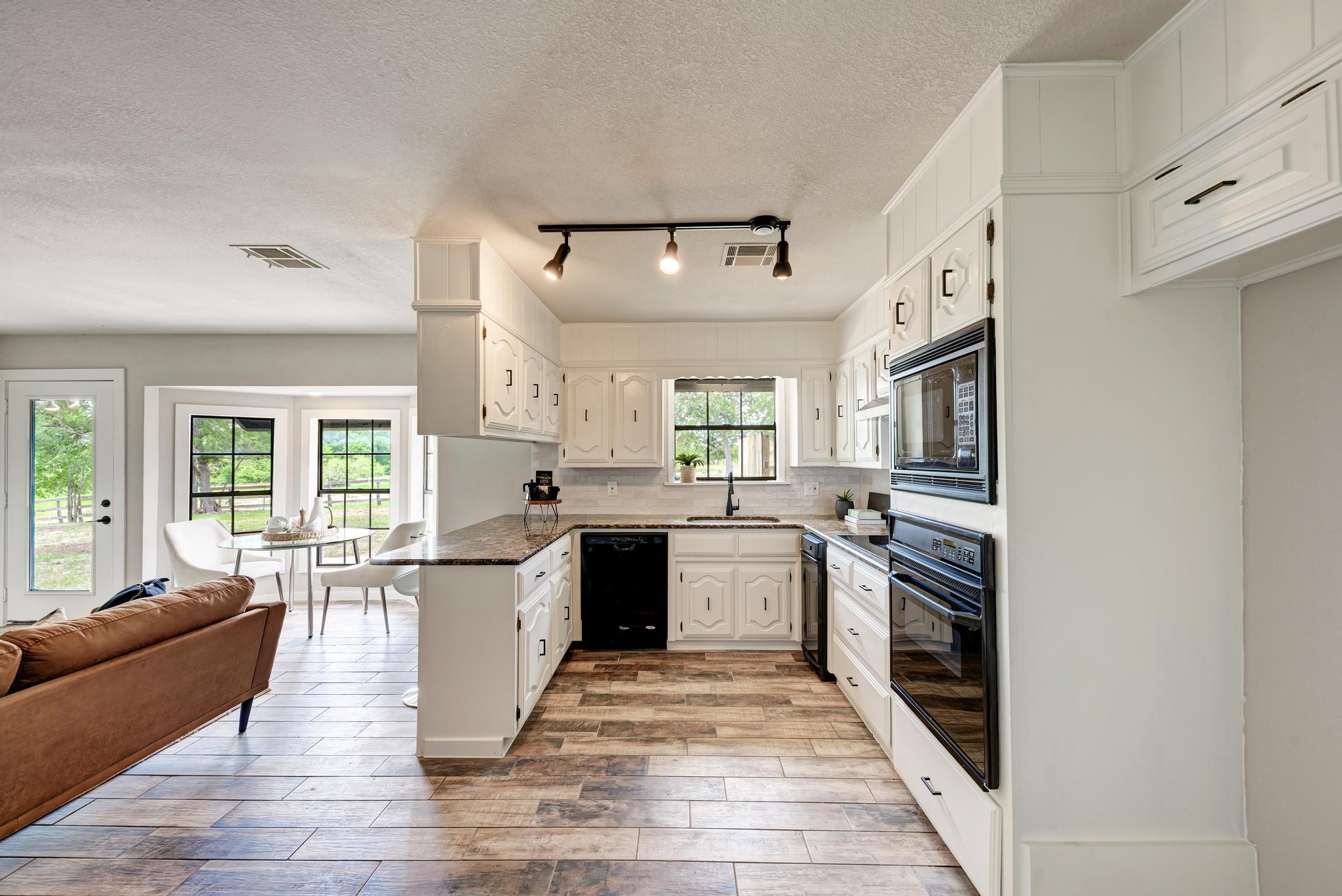 2365 Hackberry Road Salado TX 76571