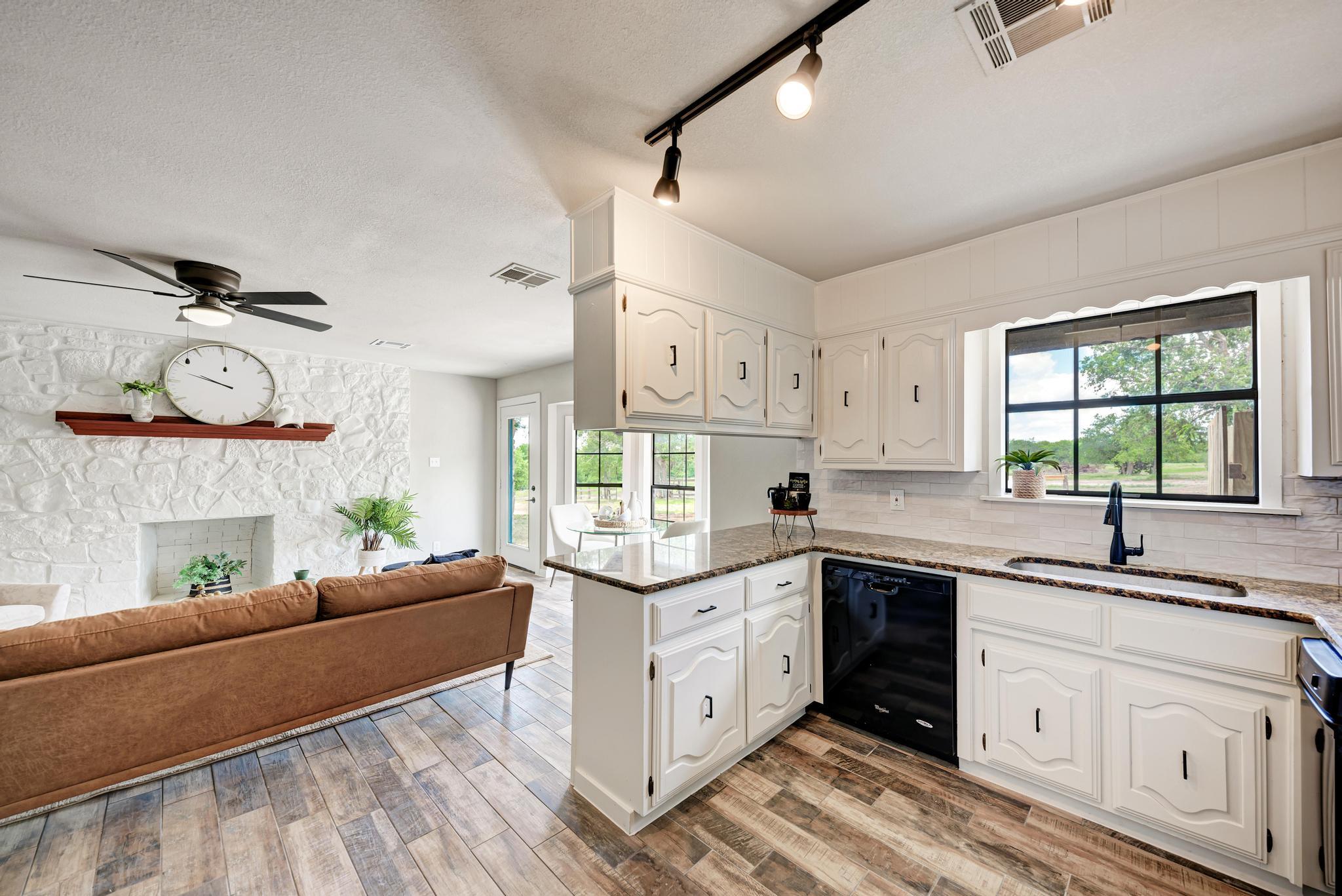 2365 Hackberry Road Salado TX 76571