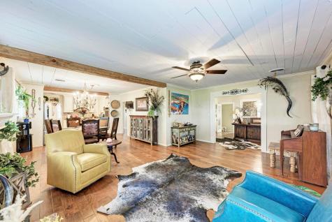 7800 County Road 210 Road Bertram TX 78605