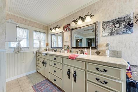 7800 County Road 210 Road Bertram TX 78605