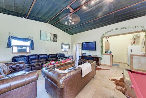 7800 County Road 210 Road Bertram TX 78605
