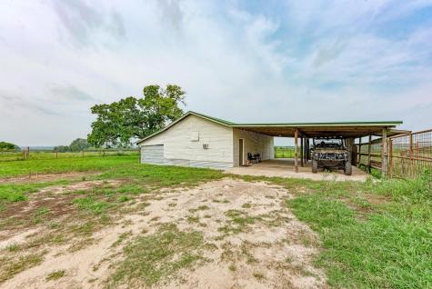 7800 County Road 210 Road Bertram TX 78605