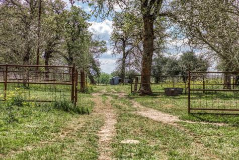 11320 County Road 343 Caldwell TX 77836