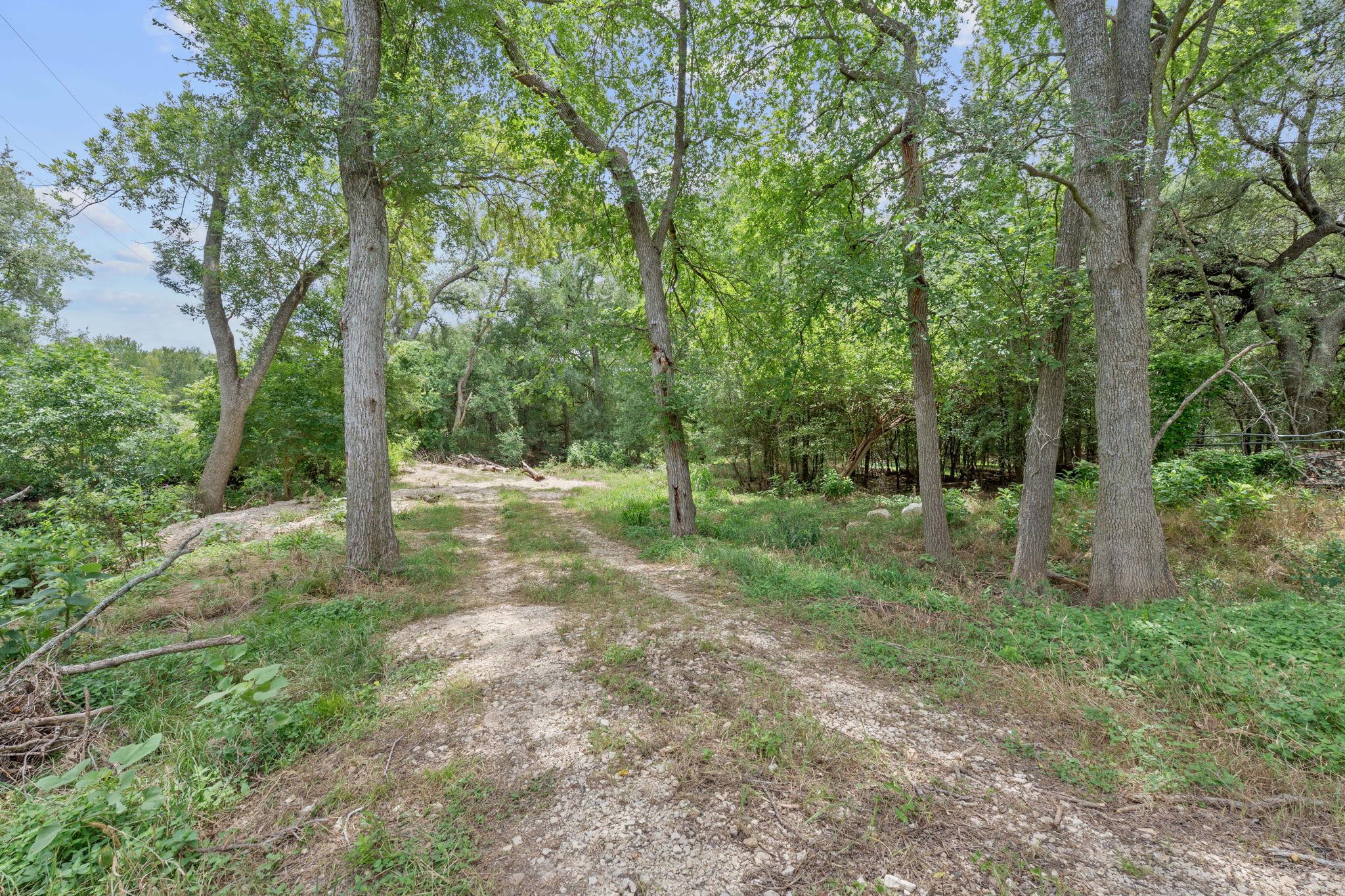 3597 Baker Road Kingsbury TX 78638