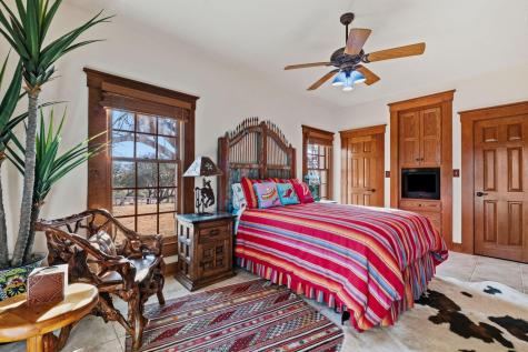 521 Bluff Creek Road Center Point TX 78010