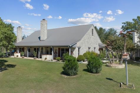 521 Bluff Creek Road Center Point TX 78010
