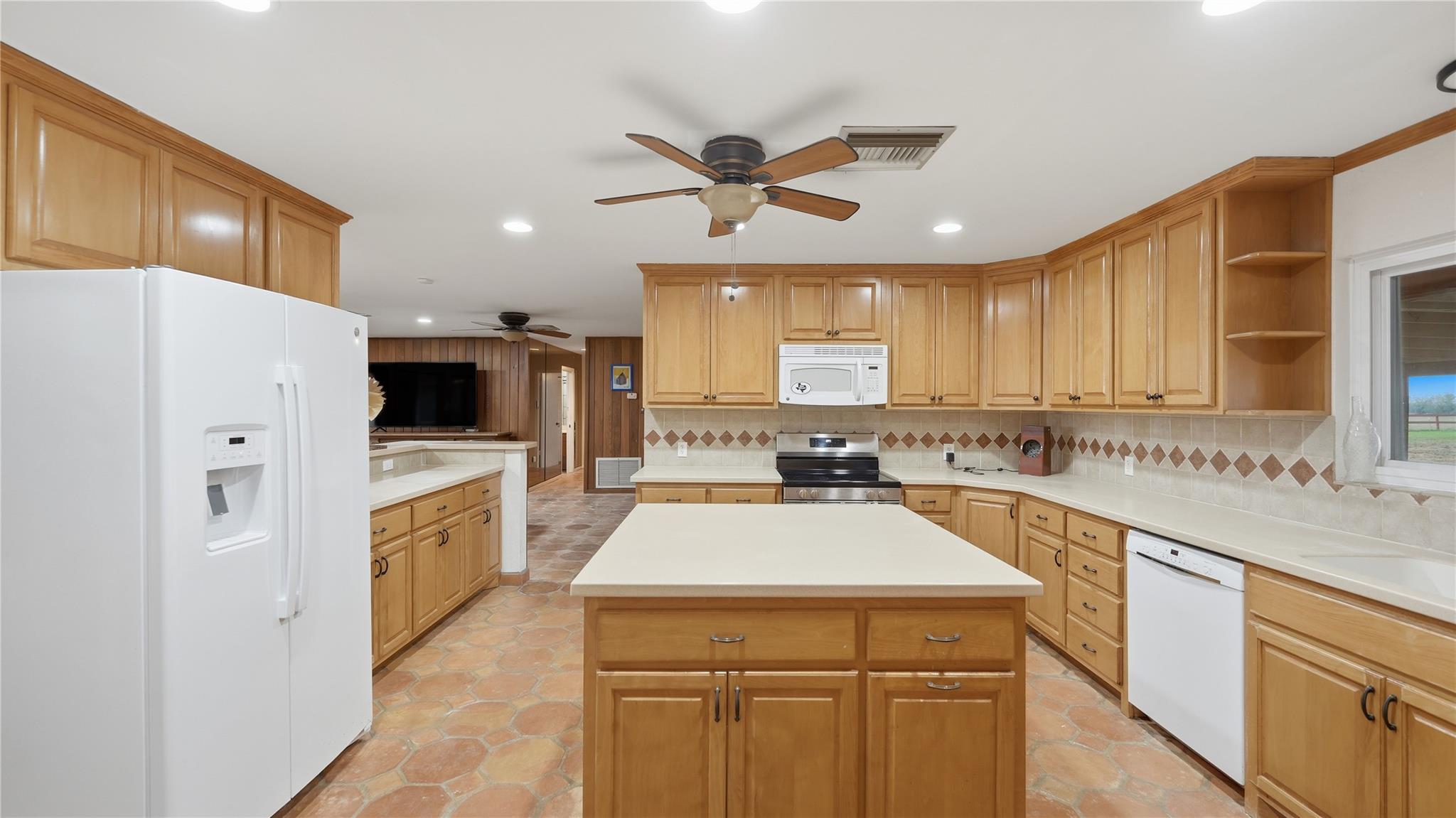 1211 Leissner School Road Seguin TX 78155