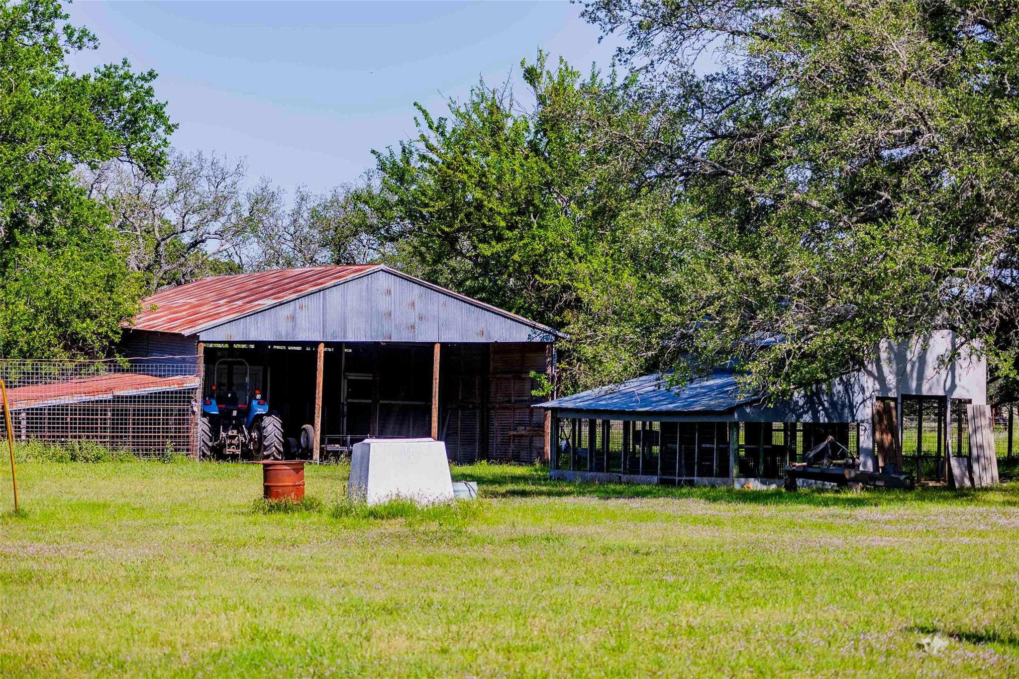 2265 County Road 106 Purmela TX 76566