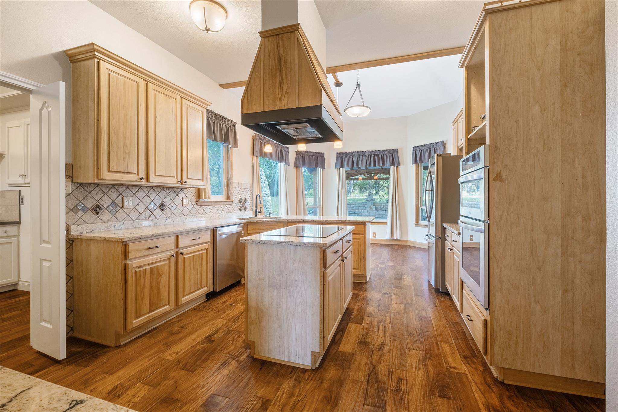 360 Sunset Ridge Liberty Hill TX 78642