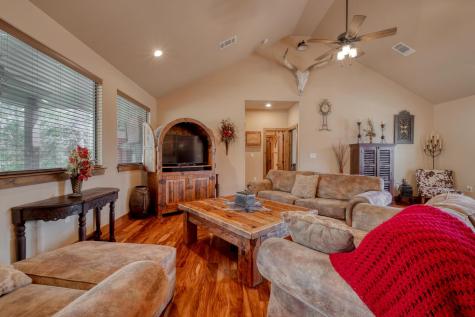 7152 Taylorsville Road Dale TX 78616