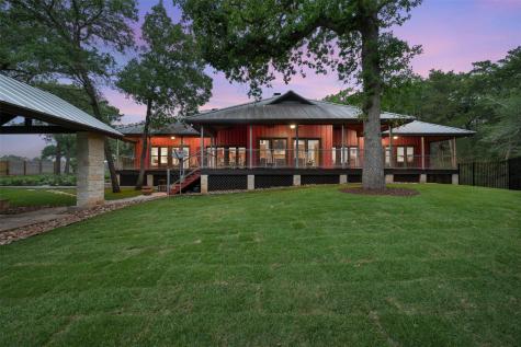 1304 E State Highway 71 West Point TX 78963
