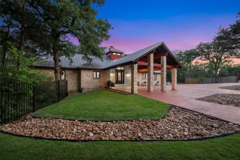 1304 E State Highway 71 West Point TX 78963