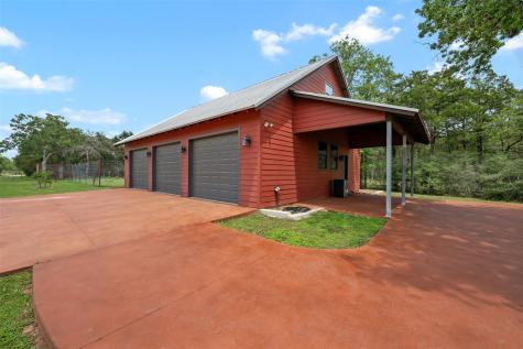 1304 E State Highway 71 West Point TX 78963
