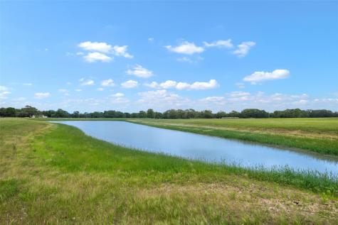 1304 E State Highway 71 West Point TX 78963