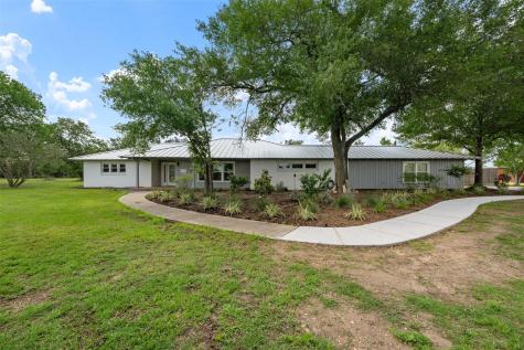 1304 E State Highway 71 West Point TX 78963
