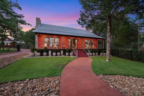 1304 E State Highway 71 West Point TX 78963